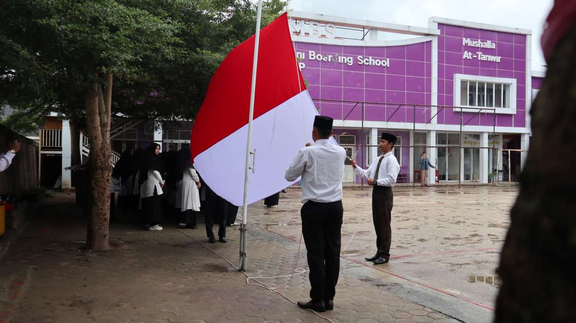 Madani Islamic School Payakumbuh : Peringatan Hari Guru Nasioanal 2025